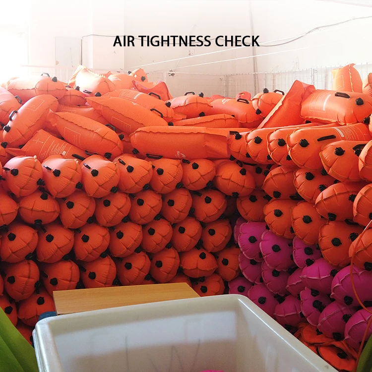 Manufacture Inflatables Kids PVC Waterproof Swim Buoy Bag Buoy Swimming Pool Buoys Floating Pull Buoy Floating Swim Buoy