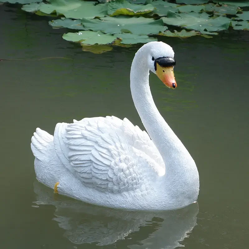 Factory directly garden ornaments sculpture fiberglass animal swan poly resin life size goose for park decoration