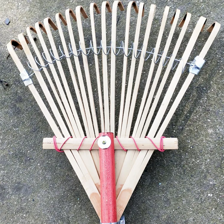 26 Teeth Bamboo Rake Lawn rake steel frame Wooden handle