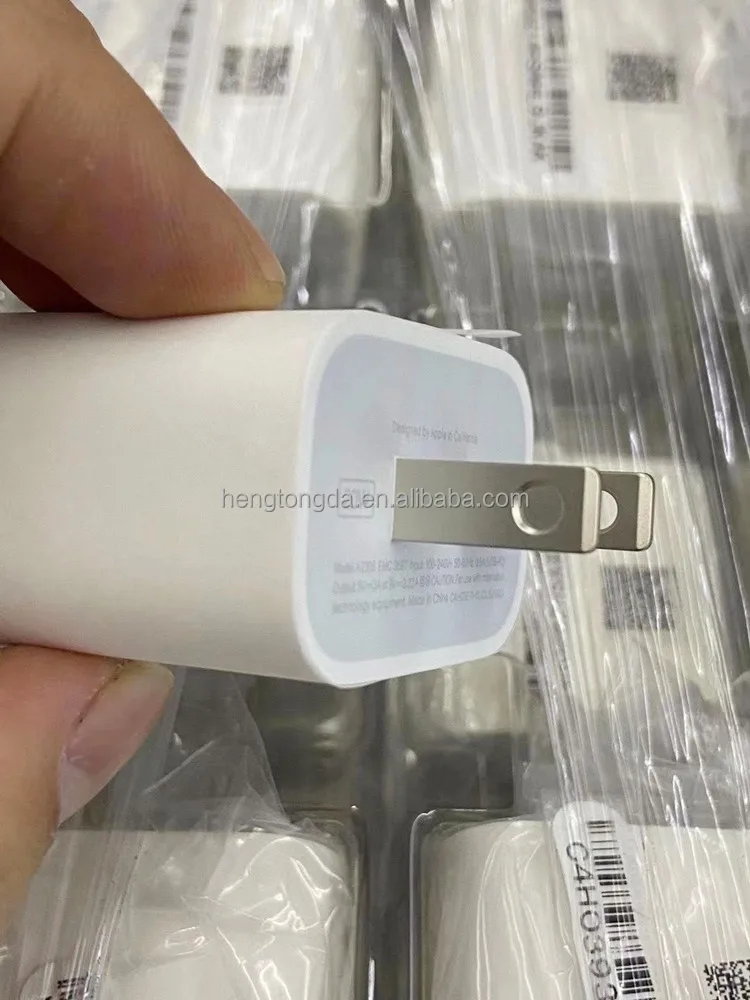 2022 year popular 3 Pin Charger Adapter for iPhone 12 pro max 20W PD USB-C Power Adapter for iPhone 13 pro max UK Wall adapter