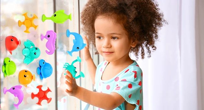 Suction Bath Toys for Kids - Fine Motor Window Toys, Silicone Ocean Animal Suction Cup Toys with Dinosaur Eggshell,