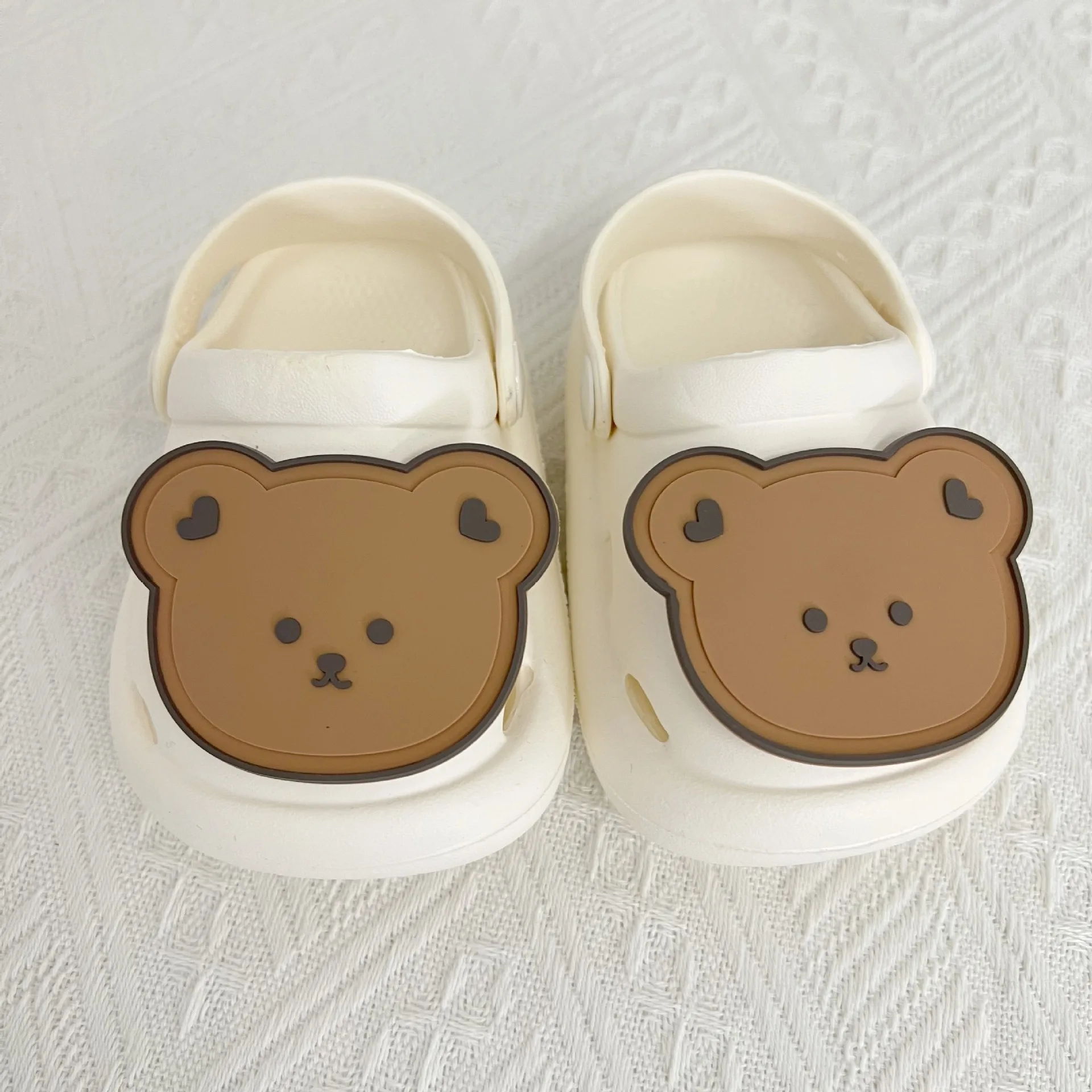 Fashion Hot Sale Boys And Girls Kids Clogs Outer Casual Non Slipper And Soft Bottom Comfort Baby Kids Scandals Shoes