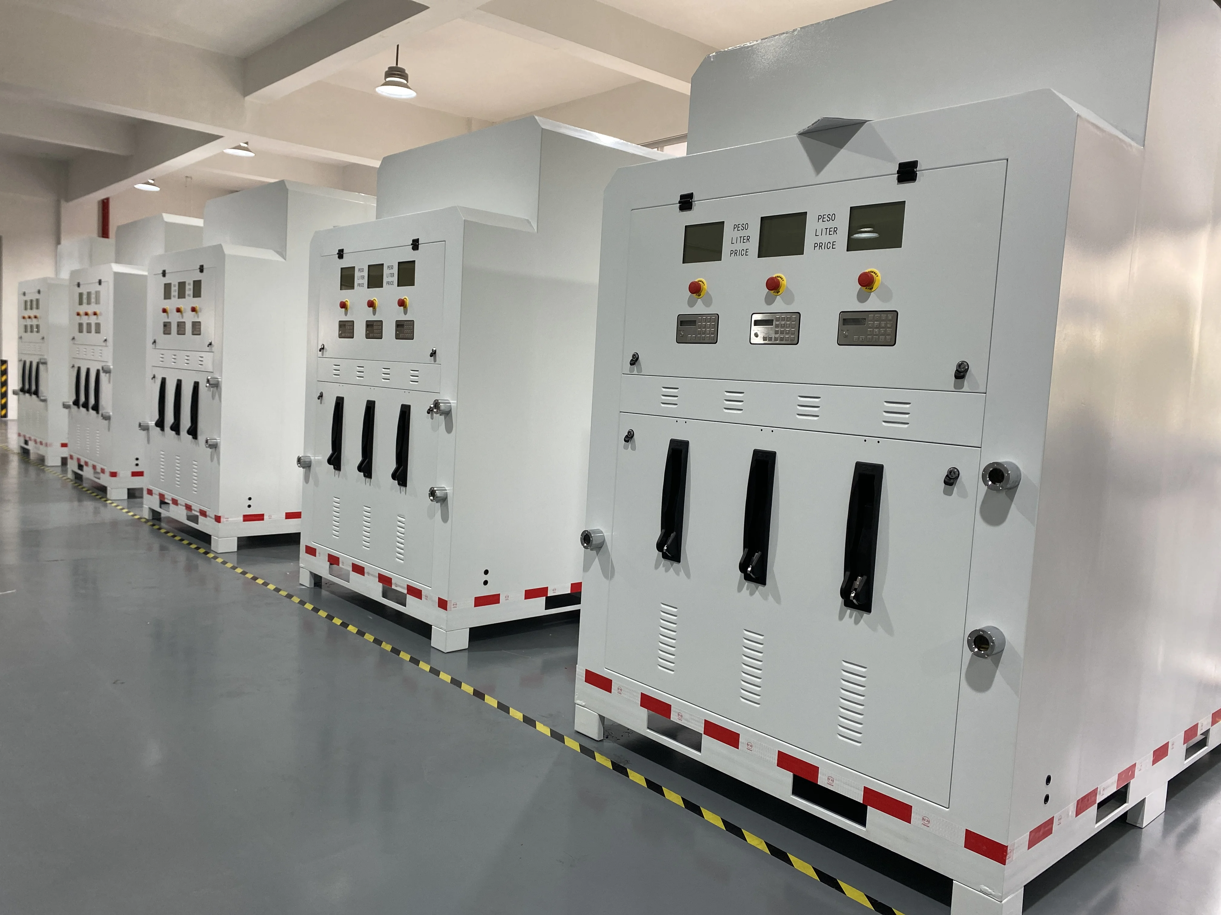 Skid Series 6000L Tank with Three Products Fuel Dispenser Mobile Gas Station DC 12v Mobile Gas Station Solar