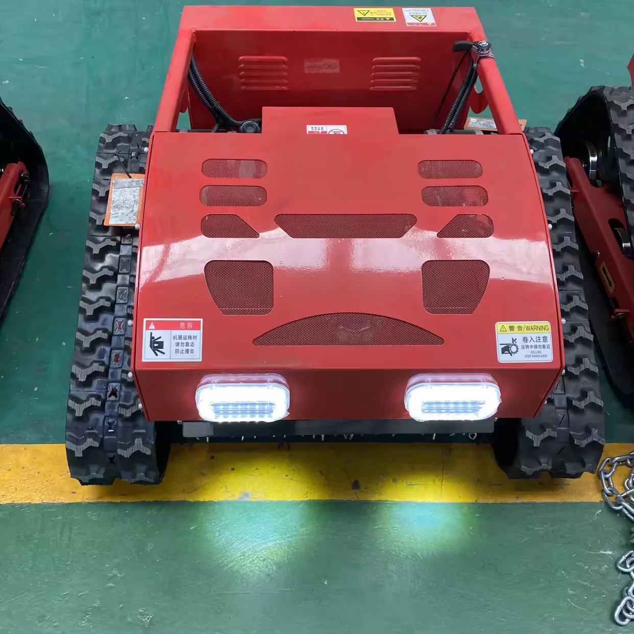 High Efficiency Automatic Electric Zero Turn Lawn Mowers Crawler Mower Remote Control Cordless Gasoline Engine Robot Lawn Mower
