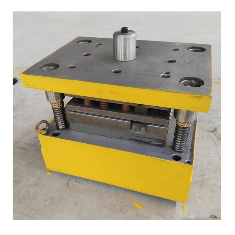 High quality stamping steel punching die concrete steel mould for metal garden shovel spade with handle   Mold Metal Stamping