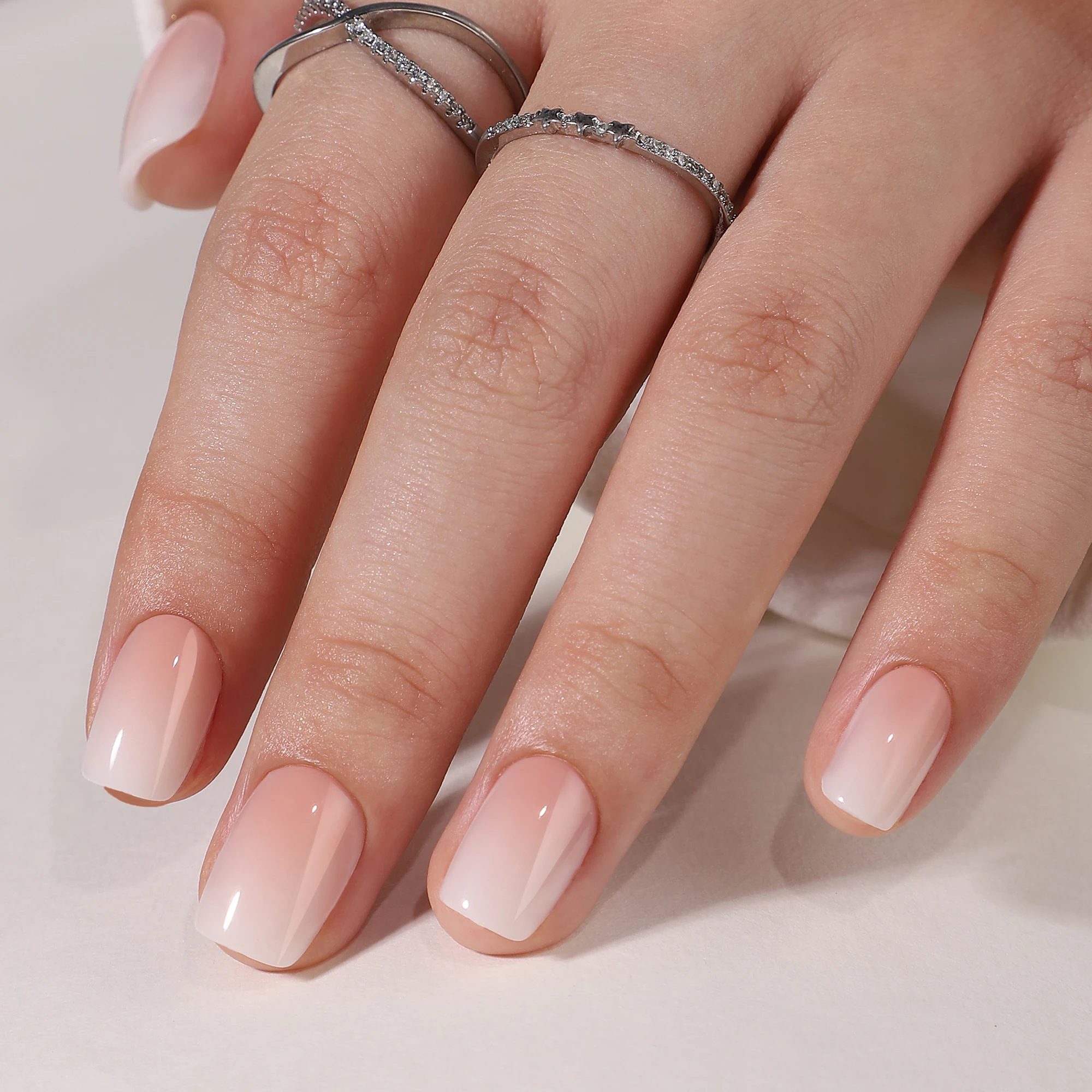 Soft Gel Nails Beauty 32pcs Short Square Gradient Pink Full Cover Fake Nails In Stock Private Label Custom Gel Press On Nails