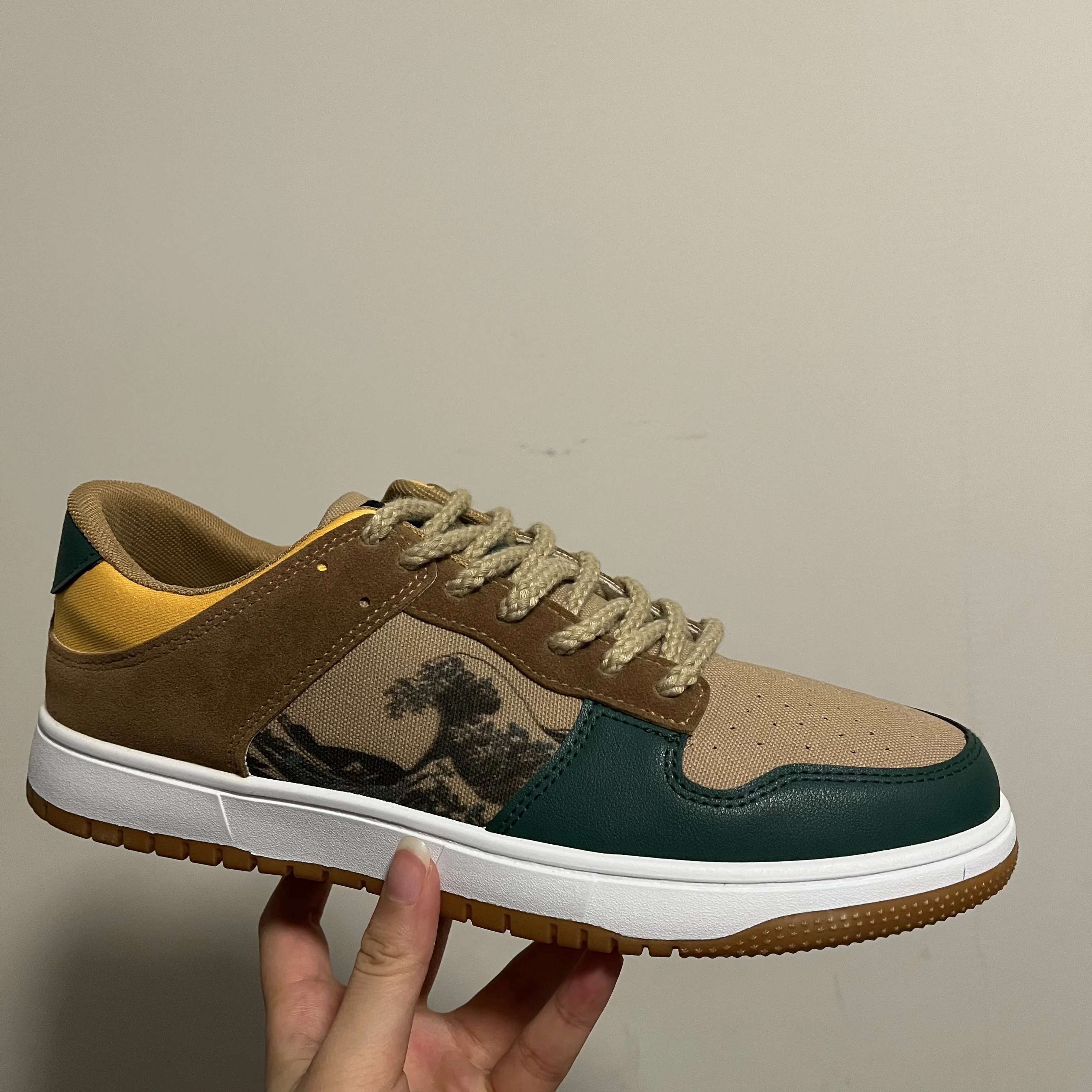 sh10886a China manufacturer high quality skateboard sneakers flat sole green men casual shoes