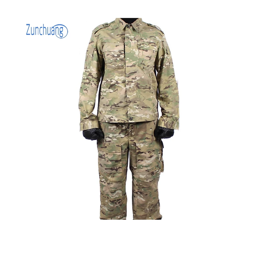 Wholesale Manufacturer Customized Camouflage Combat Suit Tactical Uniform Clothing