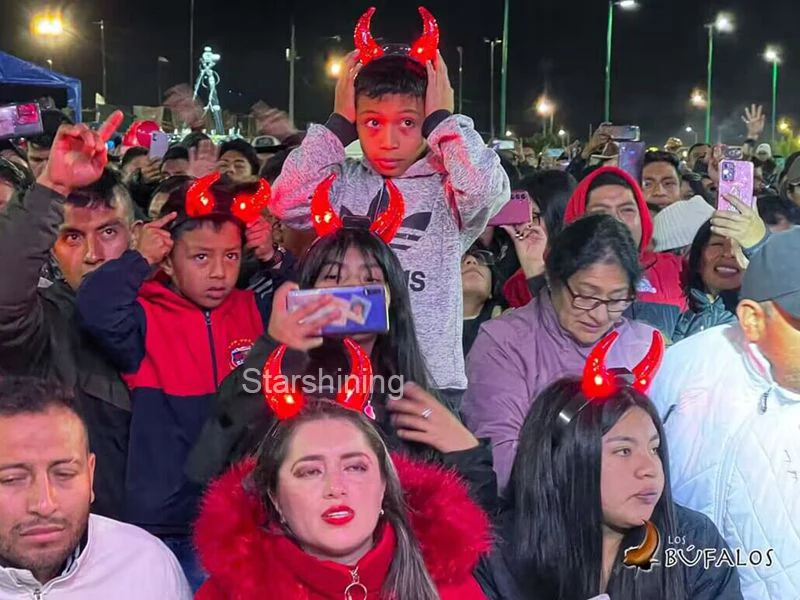 Factory wholesale supplies Halloween wearing headband colorful flashing LED devil horns for festival party Events