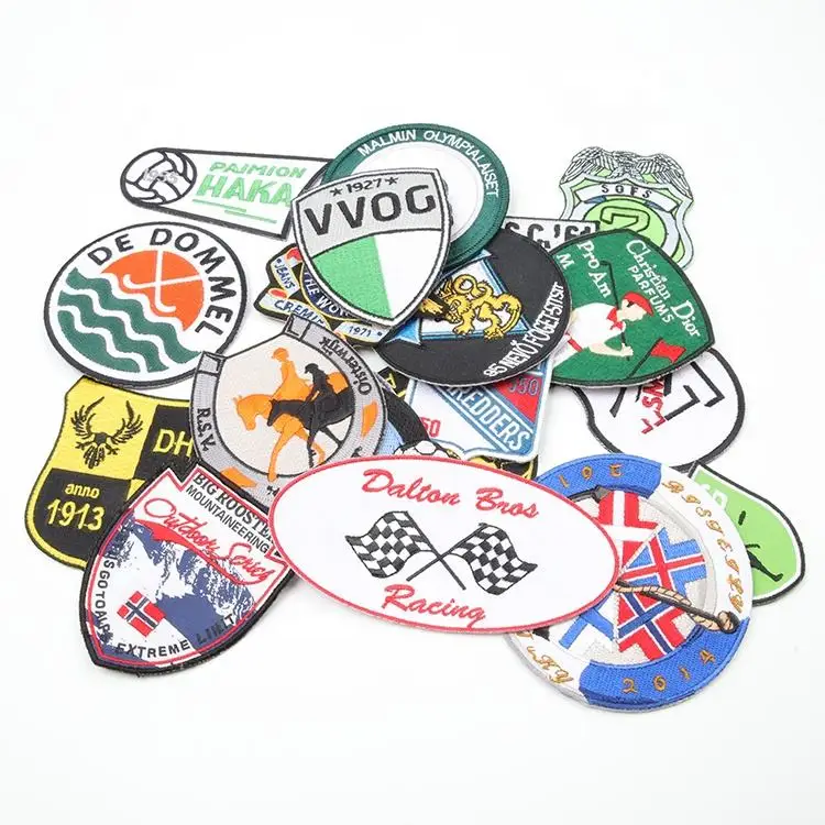 Custom Made Sports Logo Embroidery Patches Embroidered Badges for Soccer Clothing Button Badge Designer Services