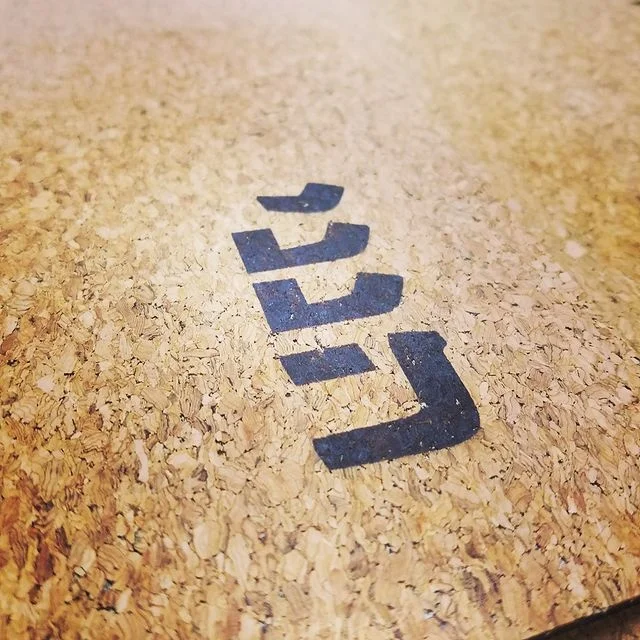 Luxury customized printed eco friendly 100% natural rubber designed pilates mat cork yoga mat