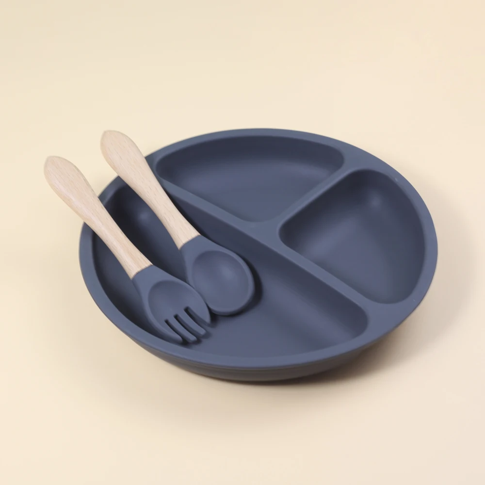 Safe Reusable Silicone Material Food Grade Safe Silicone Plate With Spoon And Fork With Wooden Handle