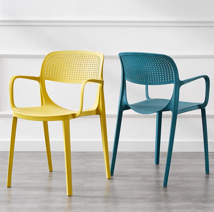 Factory wholesale Colorful stackable plastic dining chairs restaurant hotel chair