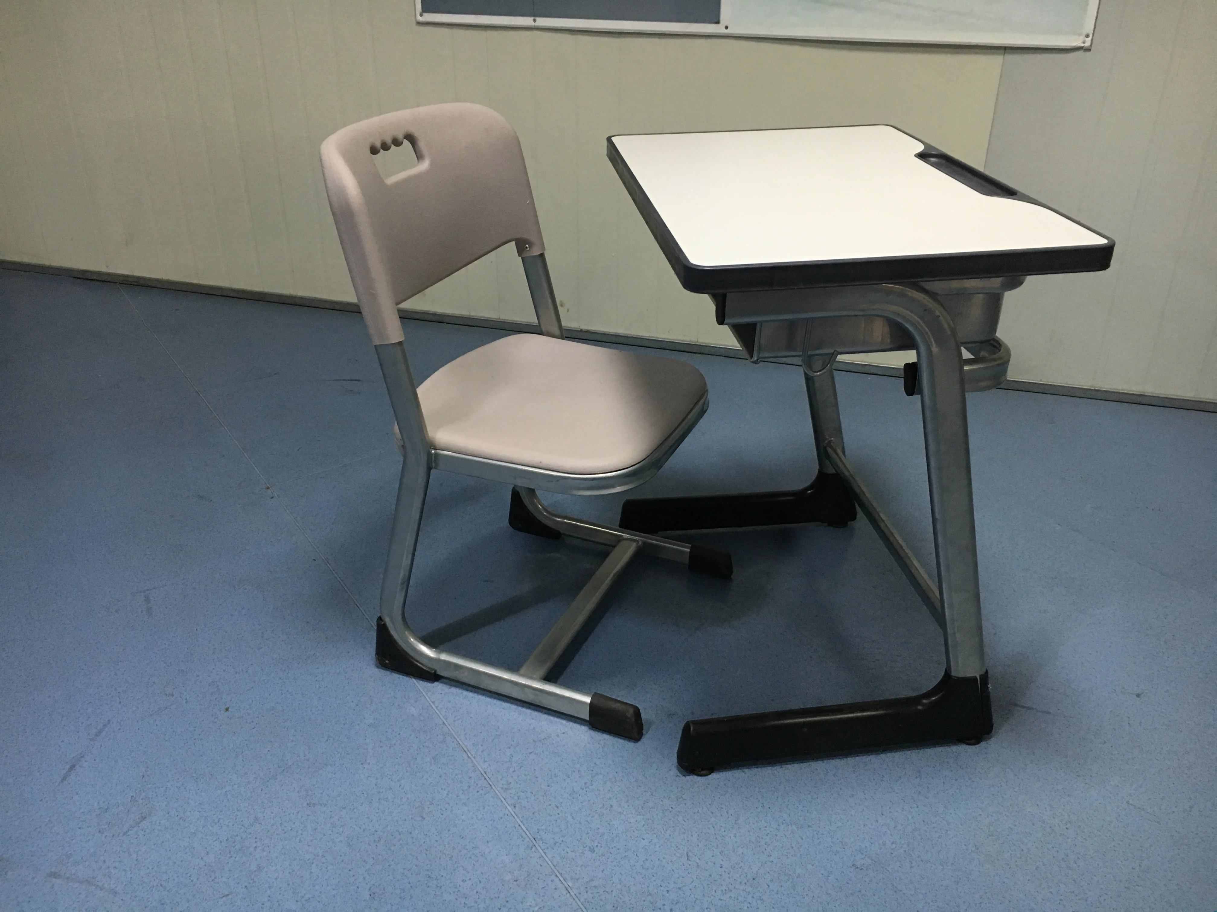 Factory supply School Furniture Table Desk Writing Single Seater School Desk Chair Student desk