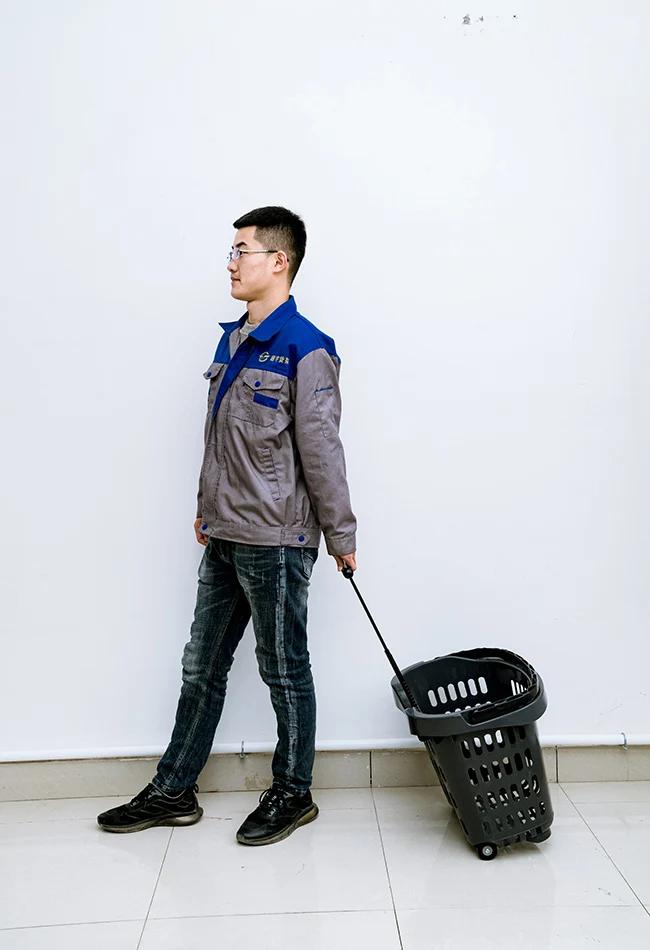 China Factory Sell Plastic Wheel Shopping trolley OEM Shopping Cart Basket Shopping Basket