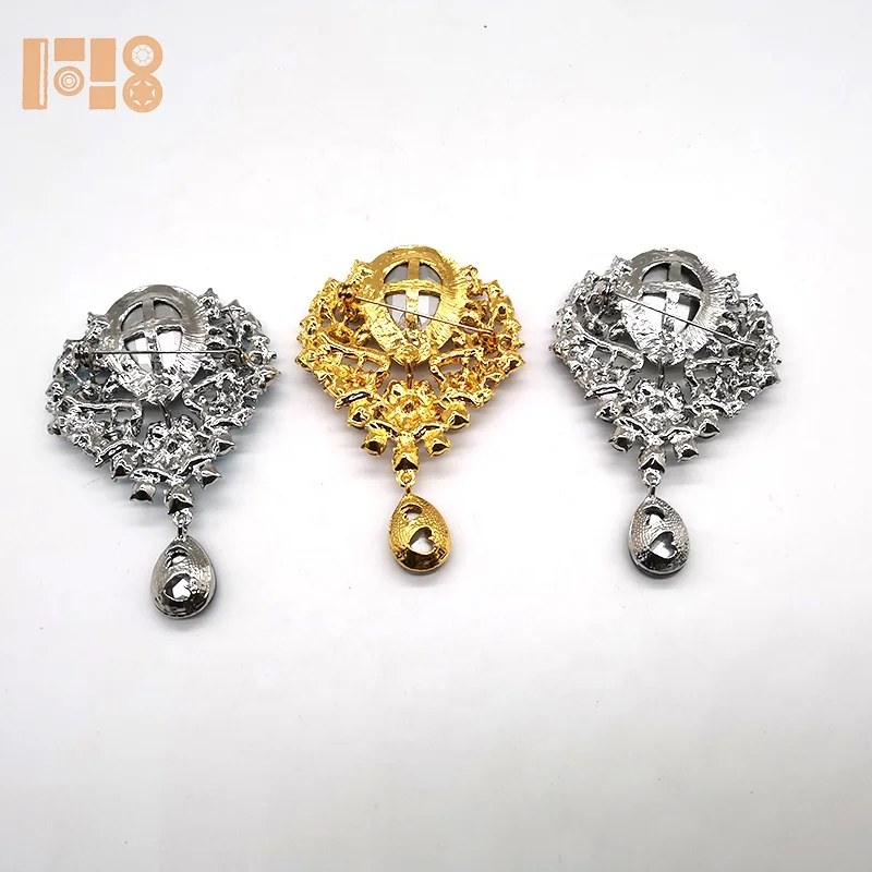 Fancy brooch pins cheap rhinestone brooch for wedding in bulk