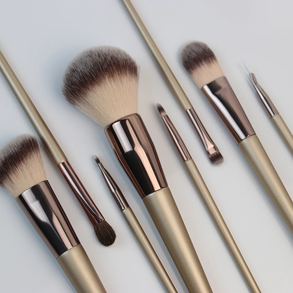2022 high quality 8 PCS makeup brushes, private label Champagne gold eye eyeshadow foundation custom logo makeup brush set