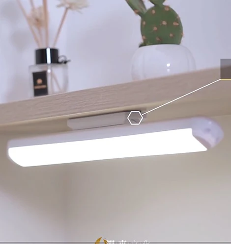 2022 New Item plug in LED Closet Light Motion Sensor Under Cabinet Light Use