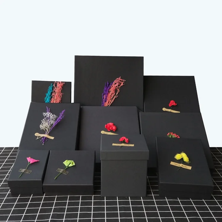 Personalized cardboard black kraft paper gift boxes with paper bag