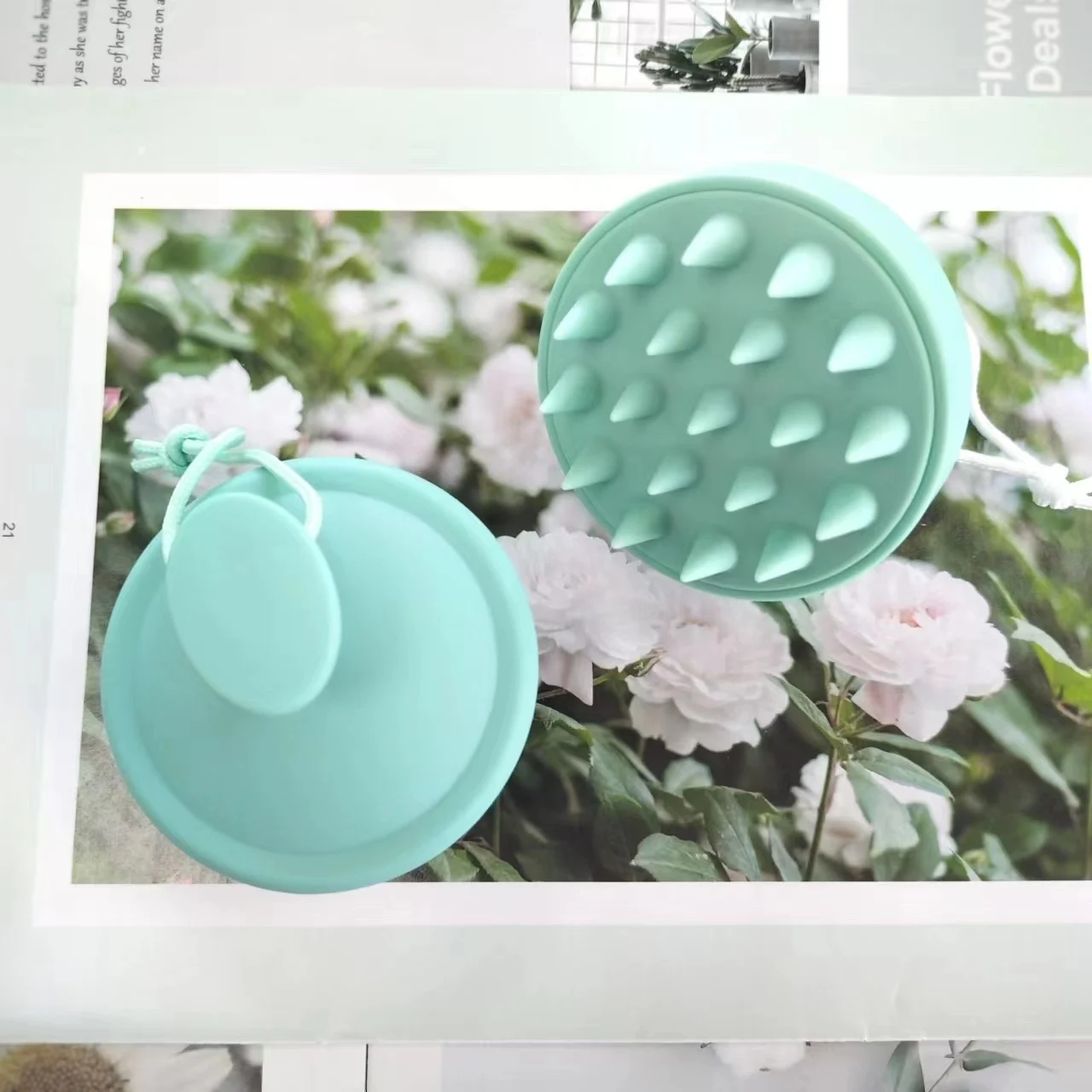 Professional Hand-Held Silicone Hair Scalp Brush with Soft Matte Finish round Hair Massager Comb for Detangling Shampoo Usage