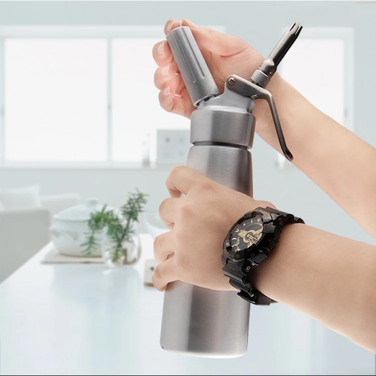 Professional Whipped Cream Dispenser Leak Free Reinforced Aluminum Threads for Max Durability and Safety  1 Pint Cream Whipper
