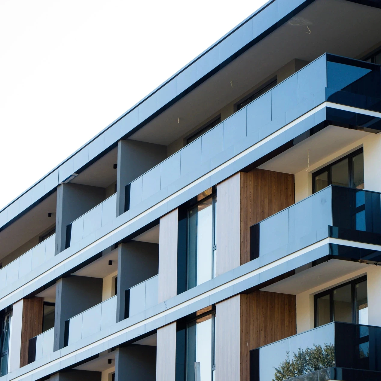 High Quality Exquisite Customized  U-shaped Aluminum Alloy Glass Railing SGCC for Villa From Foshan Factory