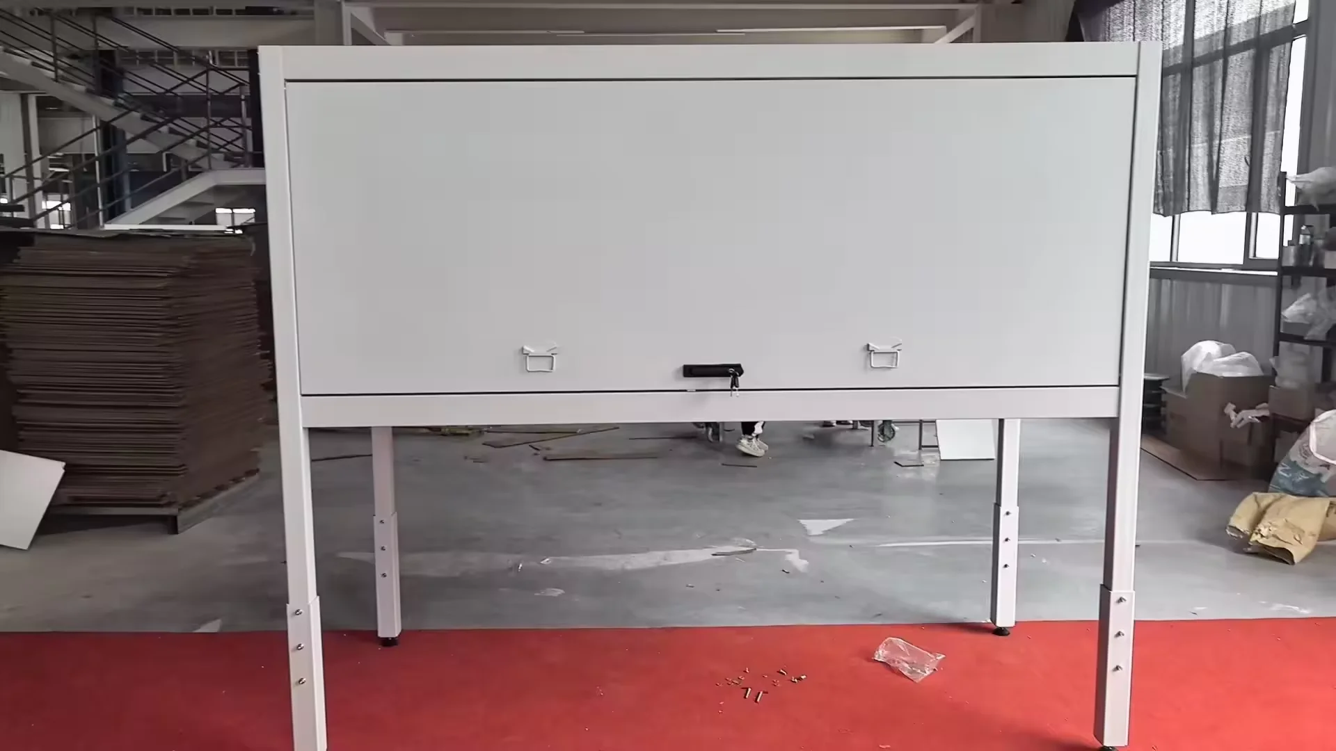 Metal Tool Storage Cabinet With 4-Legged Roof Locker Over Car Bonnet Storage Cabinet Garage Cabinet System