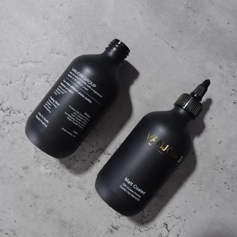 Shinning Gold Logo Matt Black Plastic Bottles Shampoo Packaging Container for Hair Cream