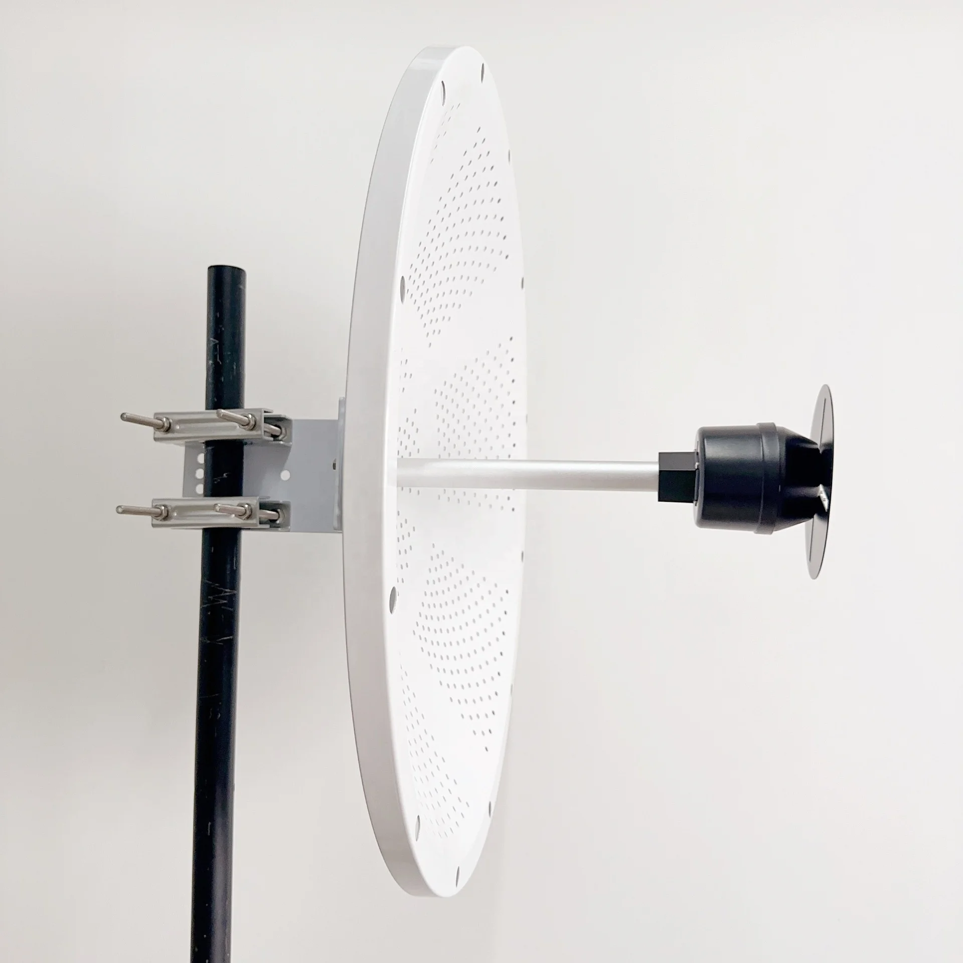 MIMO outdoor directional antenna 1710-3800MHz 25dBi LTE 5G 2.4G parabolic antenna