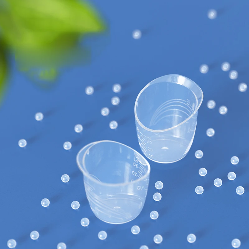 Hot Selling BPA Free Eco-Friendly material medicine feeding cup baby feeding cup Drink Feeding cup