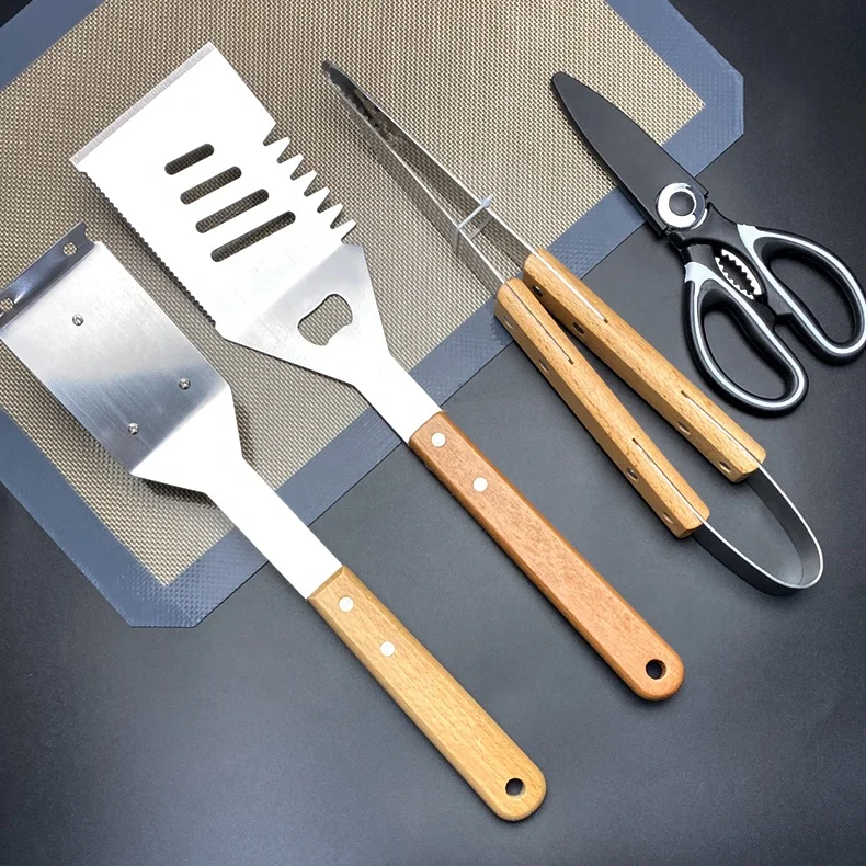 OEM Hot Selling Stainless Steel BBQ Tool Set 17PC Outdoor Barbecue Grill Accessories Wood Handle Camping Portable Grill BBQ Tool