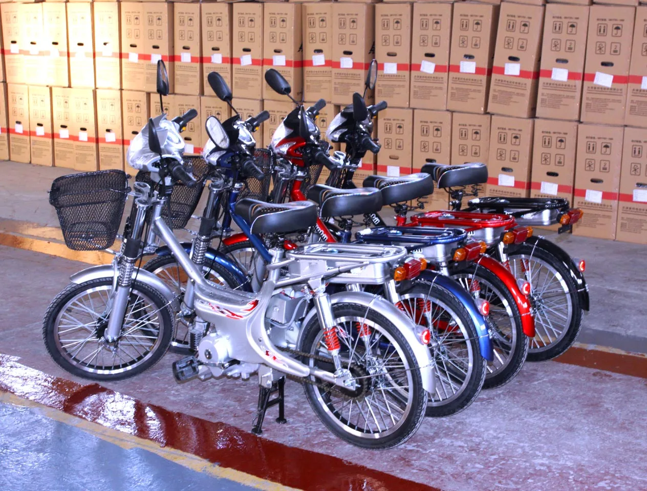 Gas Motorized Bicycle with 49cc engine 20 inch 22 inch 24 inch wheel with pedal