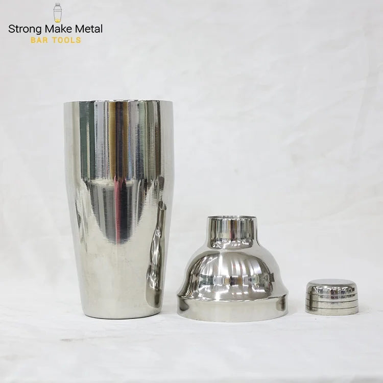 Wholesale Stainless Steel Ice Shaker Cocktail Shaker Bar Accessories Cocktail Martini Shaker Built-in Strainer