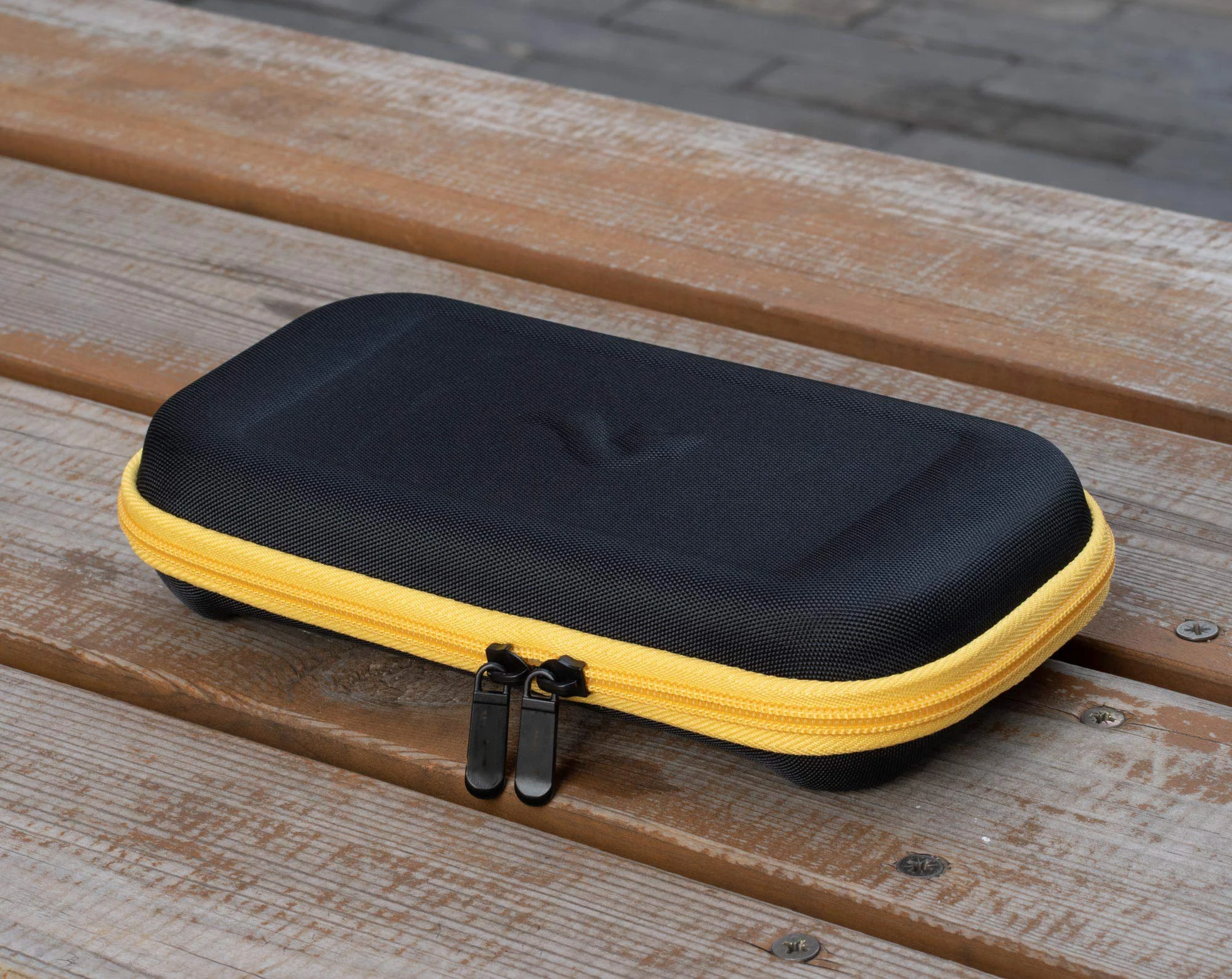 Brilliant Custom Slim Compact Eva Carrying Case for Switch Lite with 19 Game and 2 Micro SD Card Holders Switch Eva Storage Case
