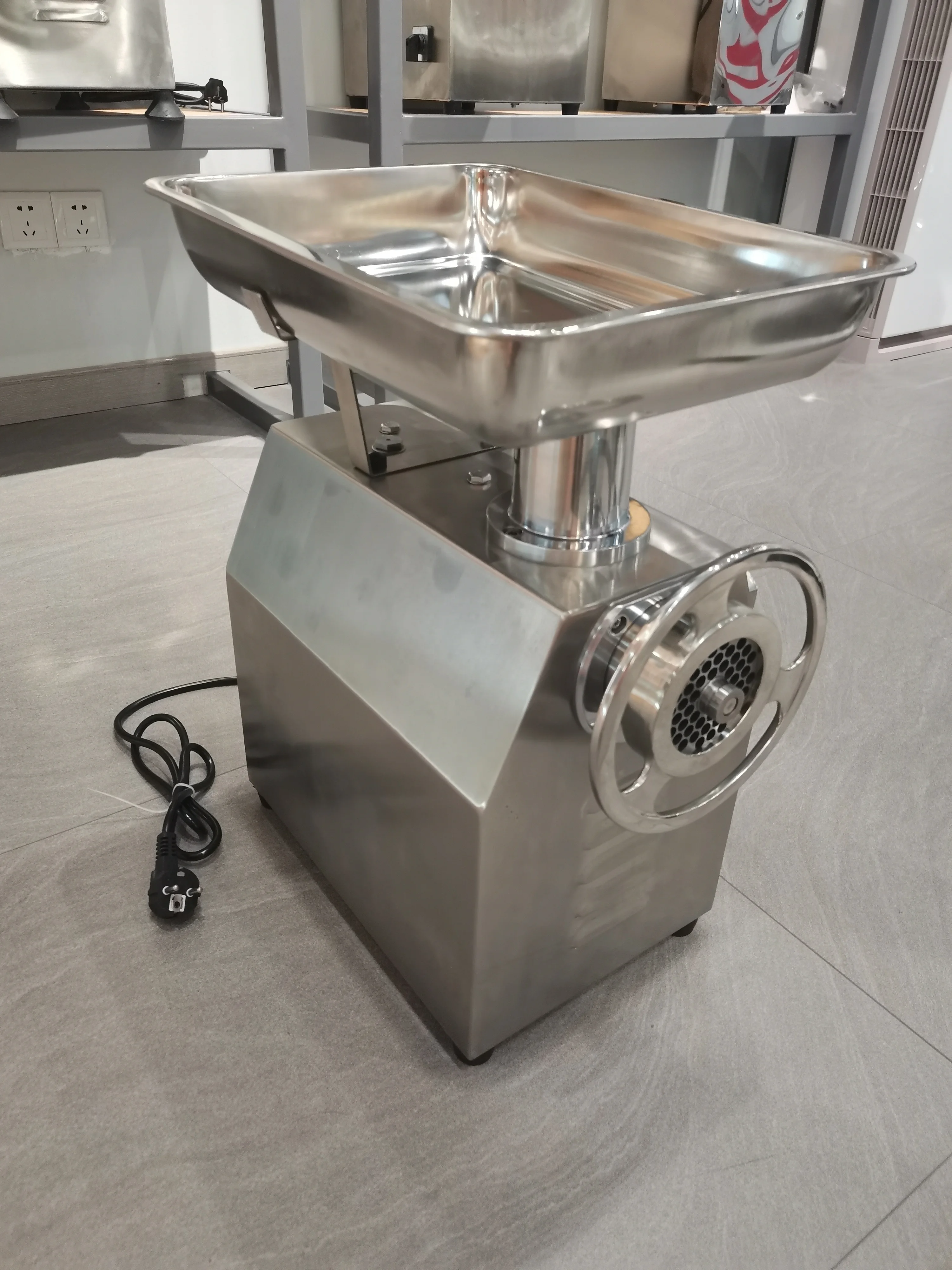 Industrial Beef Shredding Machine Meat ,Mixer and Mincer for Processing Meat Products