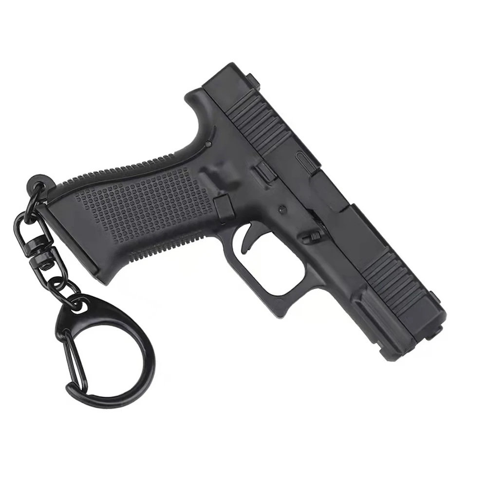 Mini Pistol G45 Model Keychain 1:4 Reduced Mode Plastic Key Ring Gu n Shape Decoration Birthday Gift Toy Trend Boy