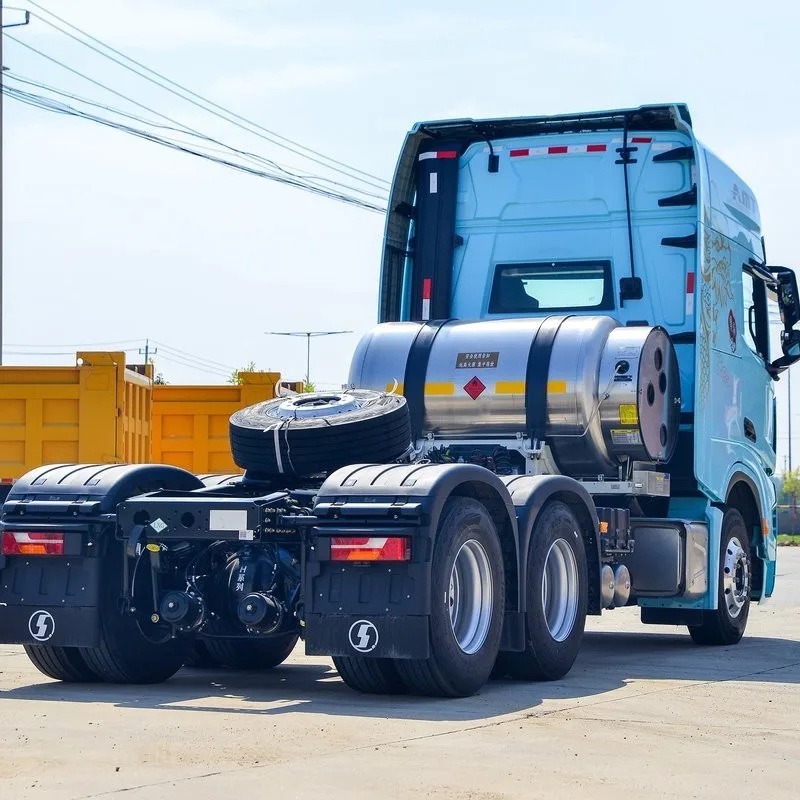 Factory Supply New Shacman Tractor Truck X6000 6X4 Commercial Tractor Head
