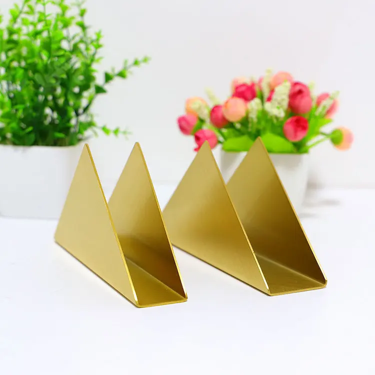 Gold Metal Napkin Holder Paper Towel Seat Clamp Metal Tissue Holder Stainless Steel Triangle Vertical Metal Napkin Holder