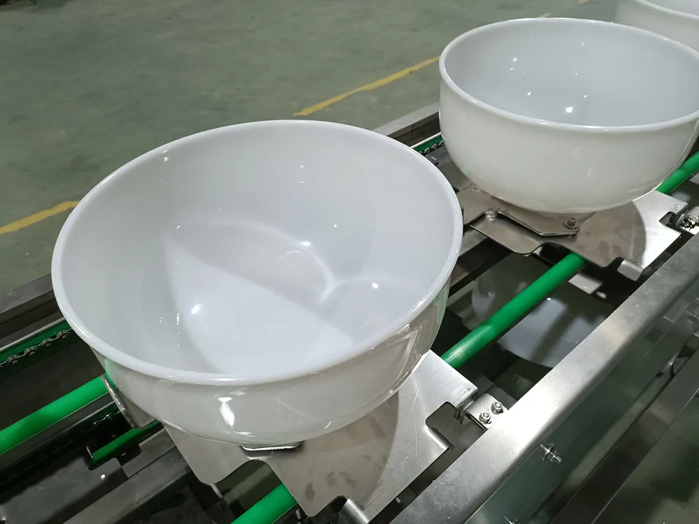 Customized Dump Height 1l 2l 4l 6l 8l Bowl Conveyor For Automatic Portion Weight Transporting To Downstream Packing Machine Line
