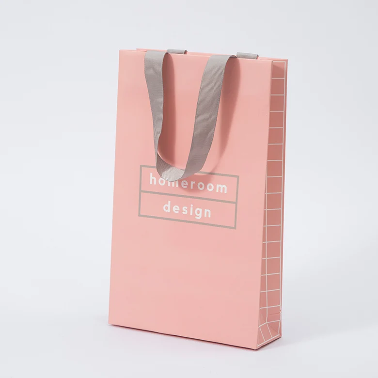 Custom luxury shopping paper bags with your own logo