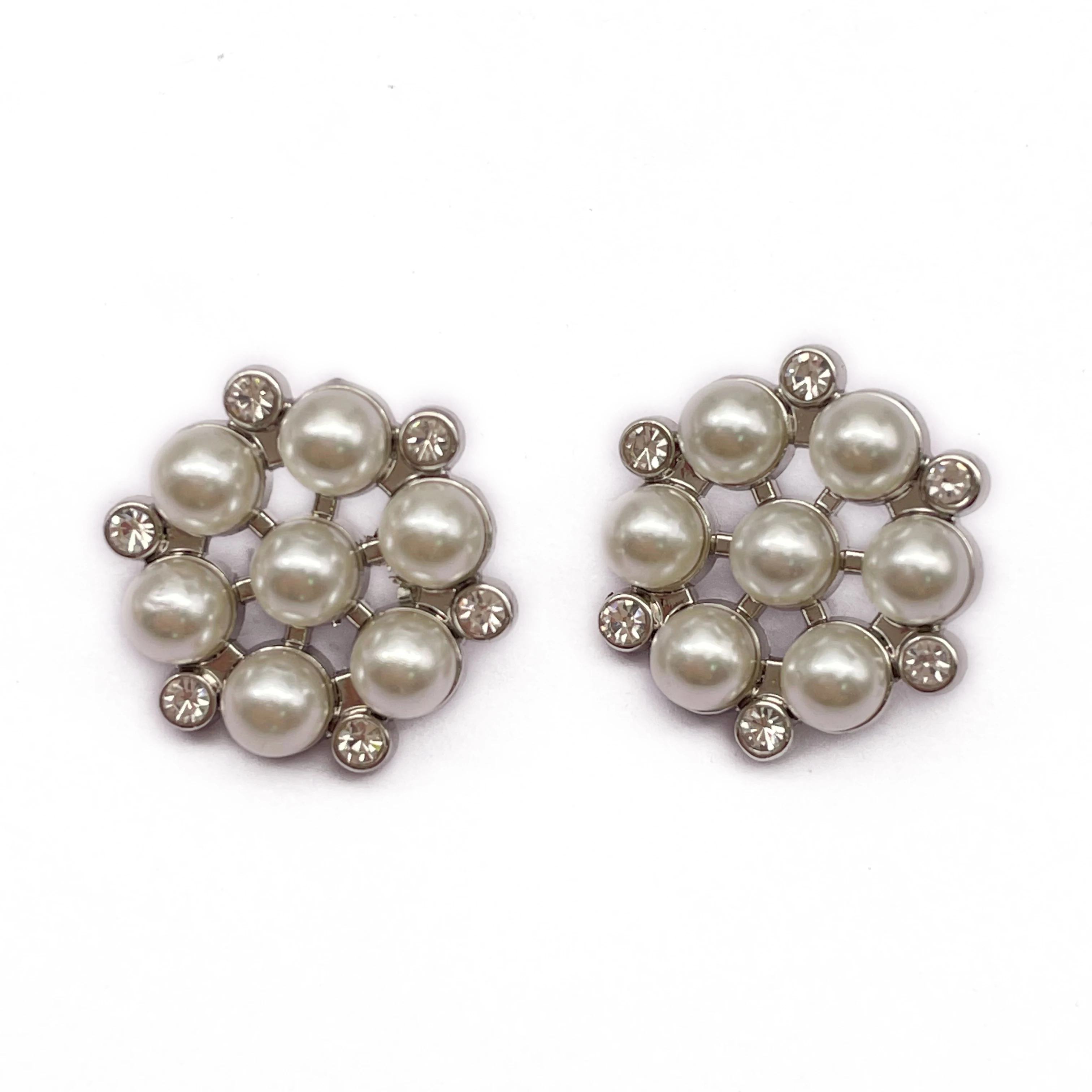 High Quality Custom Shape Decorative Metal Zinc Alloy Pearl 18mm Garment Shank Button For Clothes