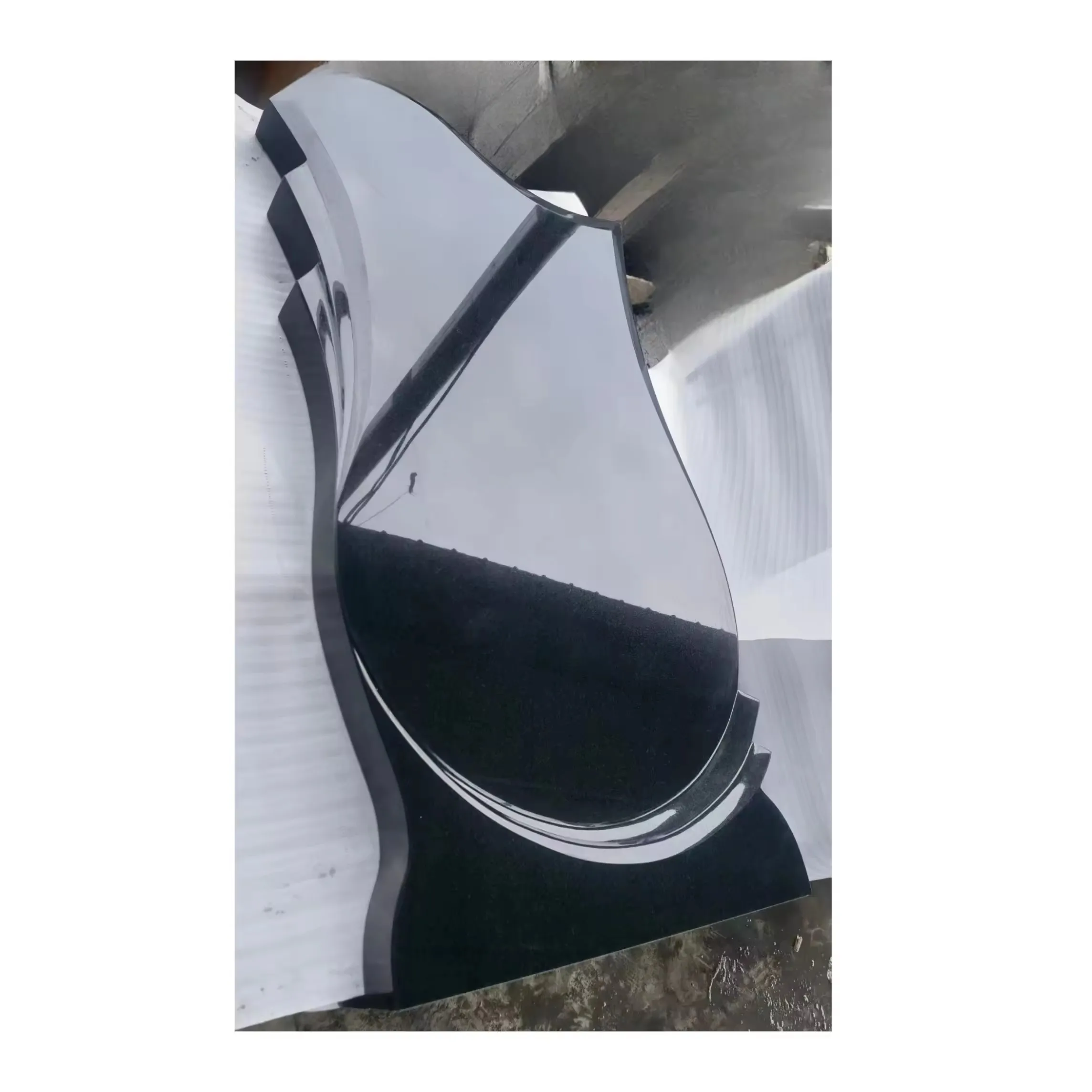 Wholesale Sample Design Gravestone Black Granite Tombstone And Monuments Headstone