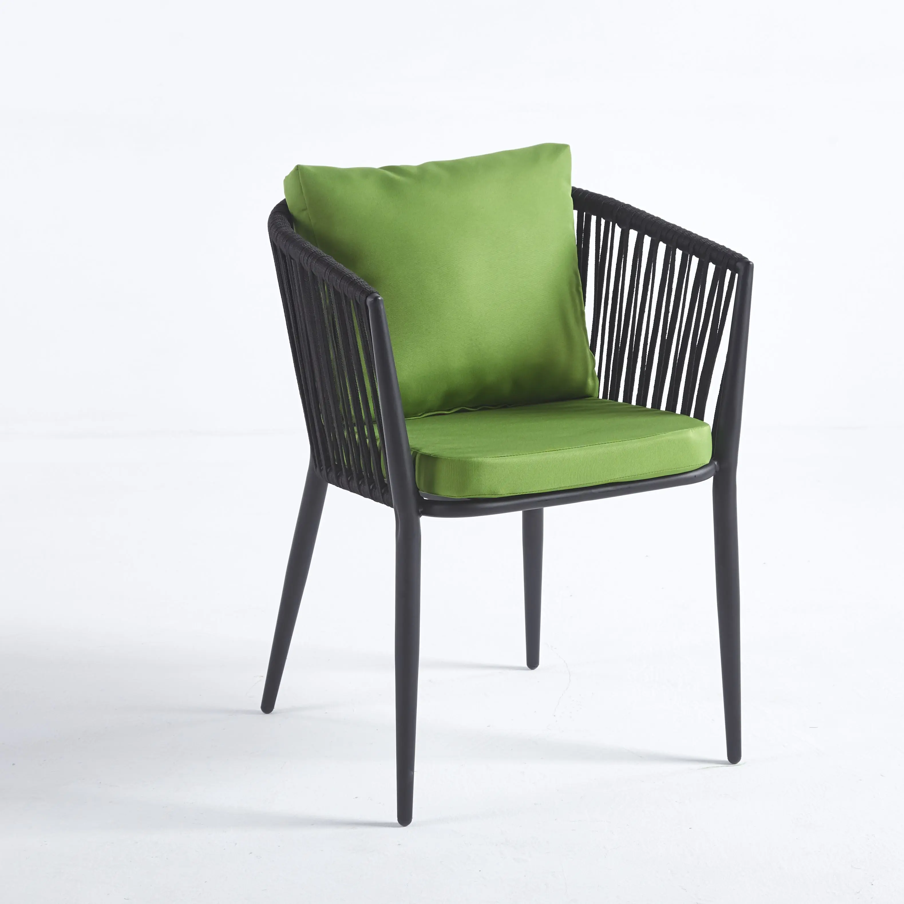 2023 hotsell woven rope outdoor stackable wholesale iron frame metal patio cafe garden dining chair with waterproof cushion