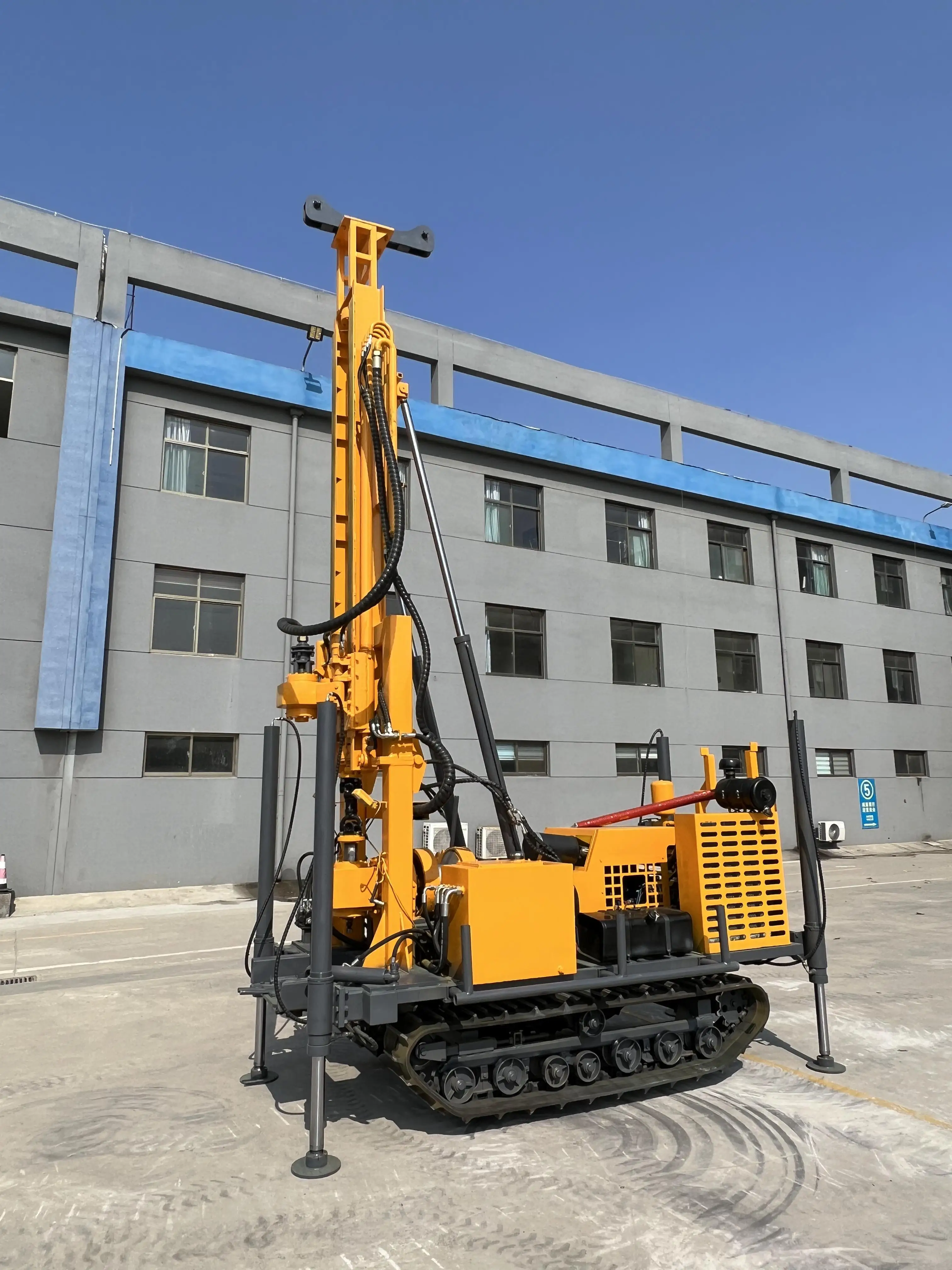 Water pneumatic dual-purpose drilling rig Hydraulic water well drilling rig machine