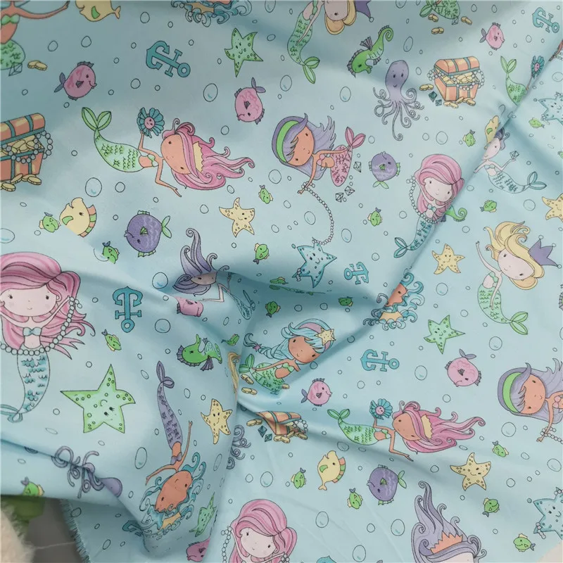 wholesale good  quality 100%cotton Christmas printed  fabric  for Christmas gift for garment