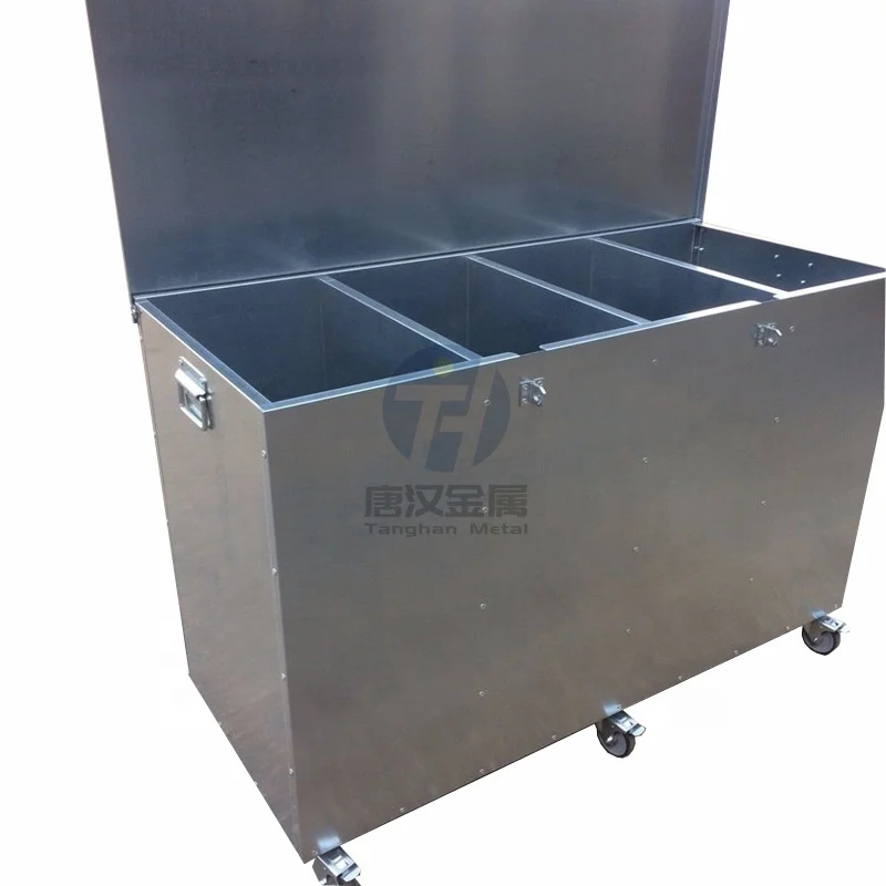 mild carbon steel 3 Compartment Horse Animal bulk Feed Storage Bins with mobile swivel rolling casters and handles for sale