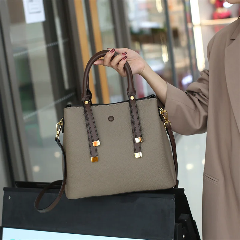 Designer Famous Brands Women Purses Cheerleading Woman Modern Wholesale Leather Shoulder Ladies Handbag