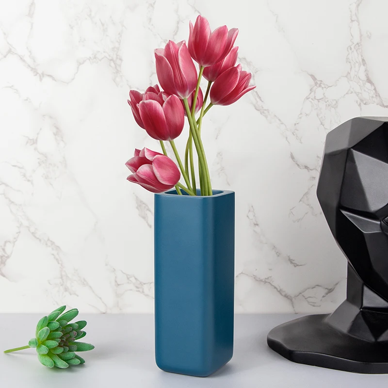 European simple style reusable resin crafts Irregular high vase decorations Resin crafts hotel decorations