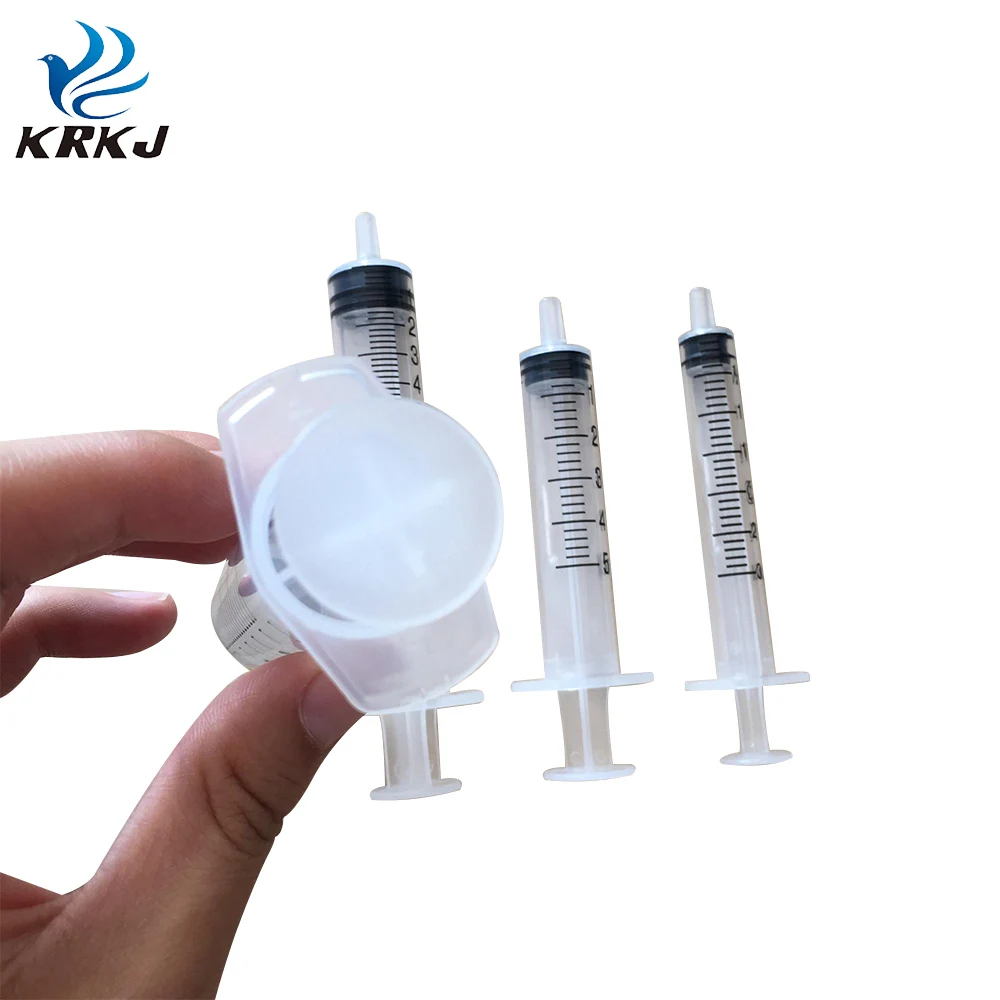 CETTIA KD312 plastic sterile disposable animal irrigation or injection syringes with needle for veterinary