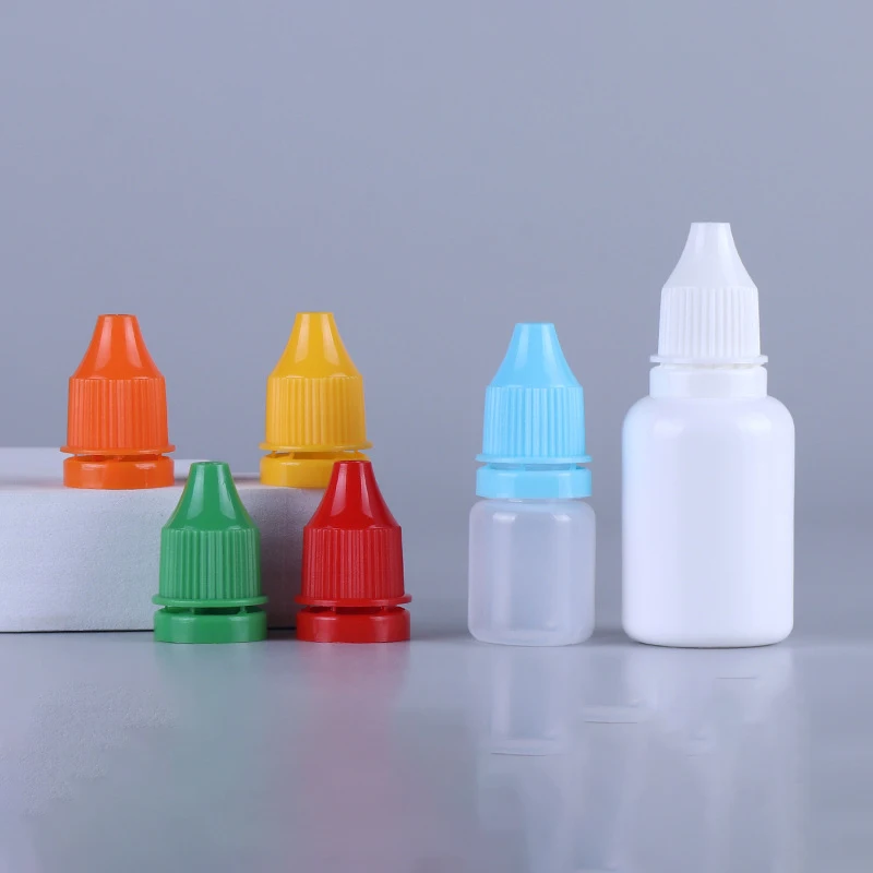 3ML White PE Empty Squeezable Bottles Portable Eye Liquid Dropper Small Refillable Containers with Childproof Cap and Plug